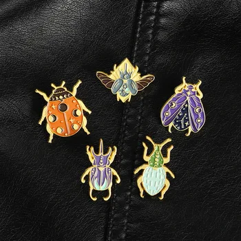 Animacinių filmų vabzdžių serijos pin mielas drugelis biedronka emaliuota segė maišelį apdailos ženklelis dovana draugams