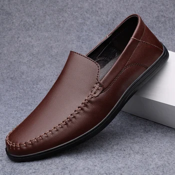 2022 m. pavasarį ir rudenį naujų prekybos centrai tą patį stilių vieną žingsnį mados madinga Britų vyriški laisvalaikio žirniai batai