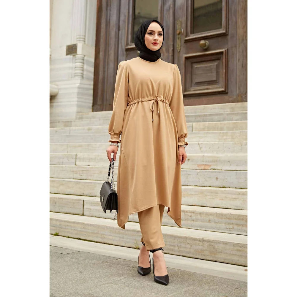 Juostinės Dvigubai Kostiumas abayas musulmonų rinkiniai, kukli apranga, turkija suknelės moterims suknelė, hijab musulmonų viršūnes islamo drabužių abaja yra 1